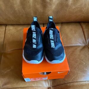 Nike Flex Runner